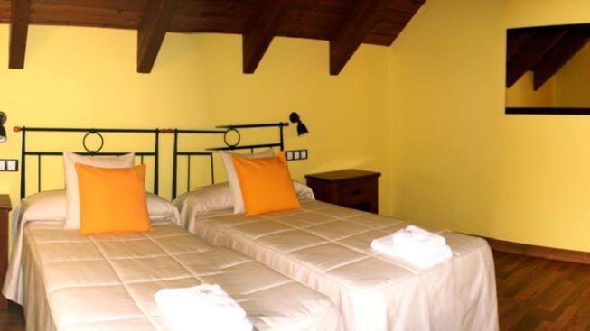 Hostal Rural Casa Parda Tramacastilla de Tena Chambre photo