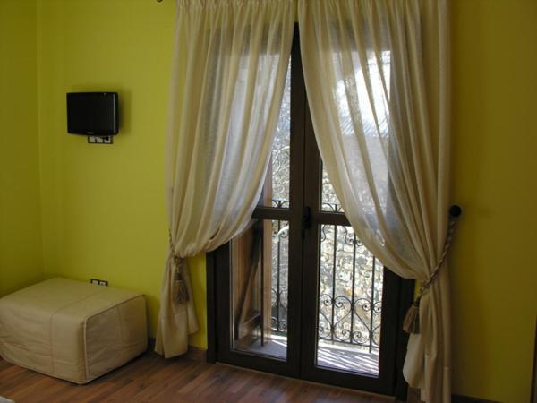 Hostal Rural Casa Parda Tramacastilla de Tena Chambre photo