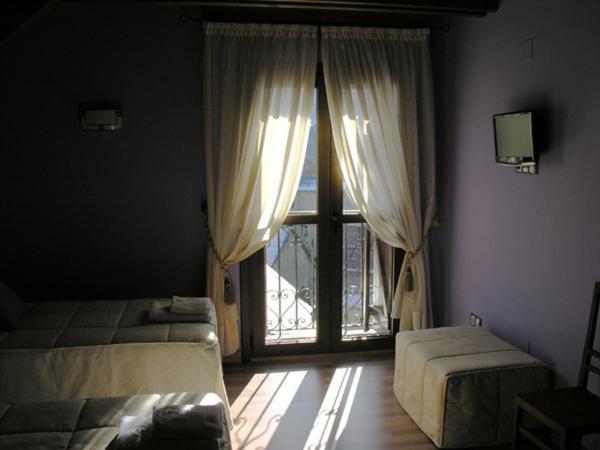 Hostal Rural Casa Parda Tramacastilla de Tena Extérieur photo